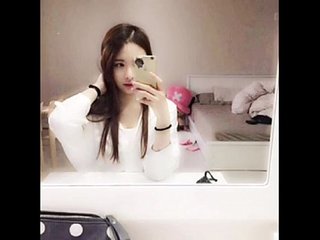 Hot Korean babe showing off her body