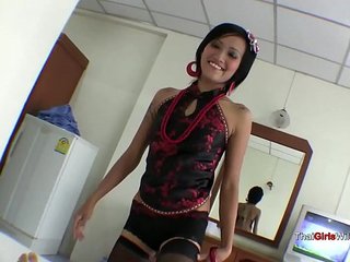 Thai hooker gives a perfect blowjob and gets creampied in Bangkok